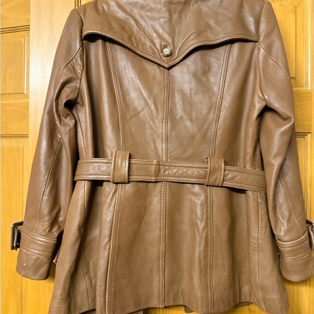 Jones New York Tan Leather Trench Coat - Picture 2 of 12